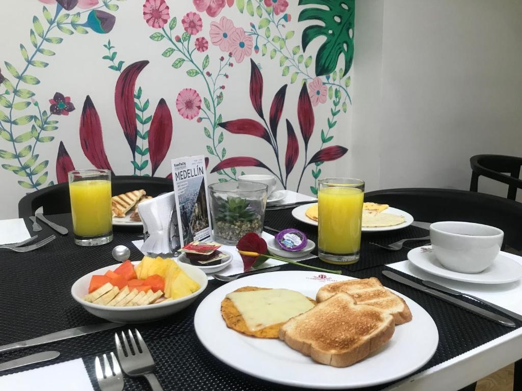 Hotel Florencia Plaza  Dining  Food And Beverages 1   Copy